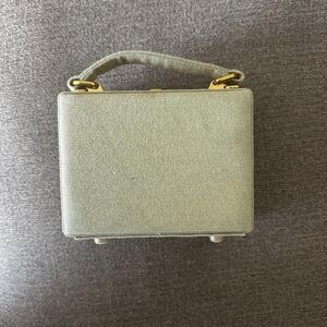 Elegant Green Box Clutch